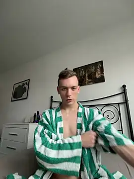 nickdtr online show from April 14, 2:12 pm