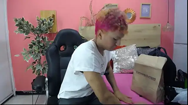 aslyhernandez 7 online show from March 2, 12:01 pm