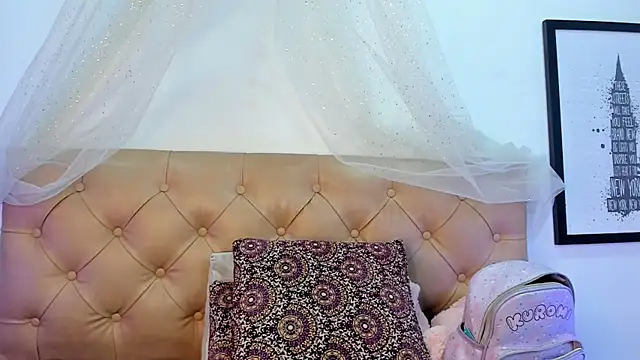 Snapshot of Redpandaa_ chatting on December 27, 2:12 pm Redpandaa online show from December 27, 2:12 pm