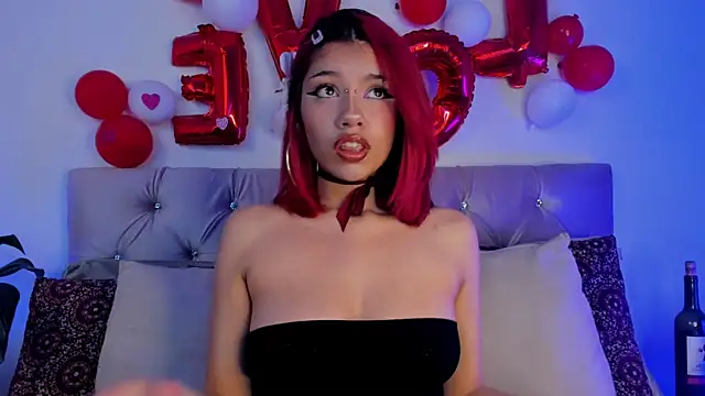 Snapshot of Redpandaa_ chatting on February 18, 11:22 am Redpandaa online show from February 18, 11:22 am