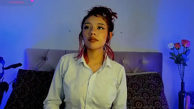 Snapshot of Redpandaa_ chatting on March 12, 12:36 pm Redpandaa online show from March 12, 12:36 pm