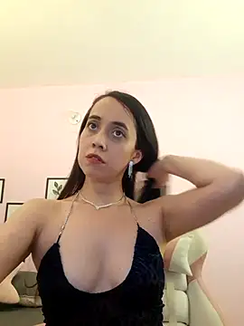 sophie pazz online show from October 18, 10:10 pm