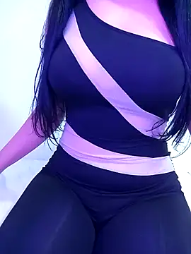 Almas Queen online show from December 6, 3:30 am