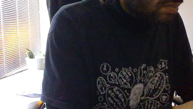 P4RtYBOII92 online show from October 27, 2:43 pm