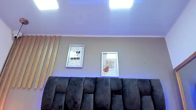 mariaa fernanda online show from March 22, 6:54 am