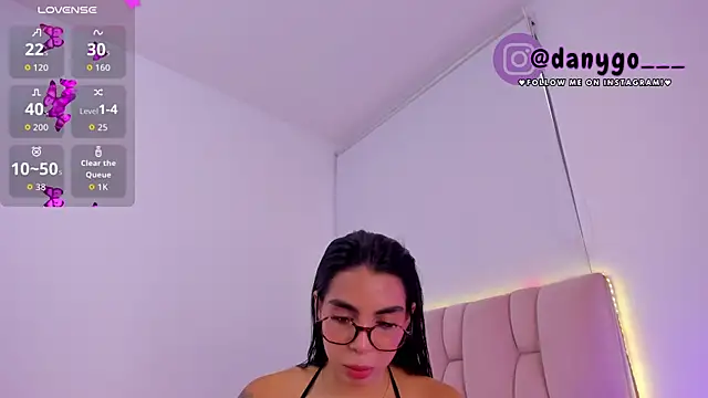 ZarianaEvanz online show from October 23, 9:57 pm