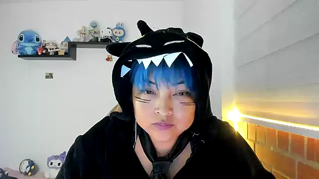 Shaddycute  online show from November 25, 1:49 am