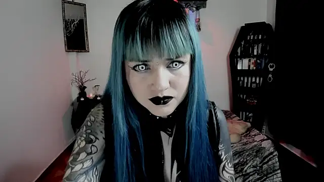 Snapshot of DimmuandDarkness chatting on May 27, 9:17 am DimmuandDarkness online show from May 27, 9:17 am