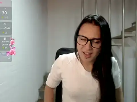 Jessie Desire online show from March 11, 12:00 am