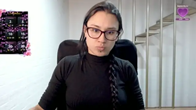 Jessie Desire online show from February 5, 1:54 am