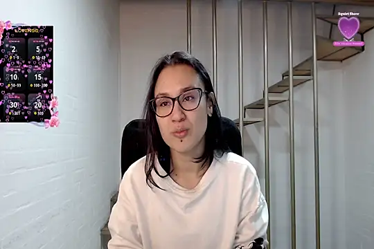 Jessie Desire online show from February 28, 2:12 am