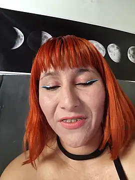 florecita9 online show from December 4, 5:21 pm