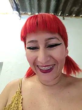 Snapshot of florecita9 chatting on February 19, 4:47 pm florecita9 online show from February 19, 4:47 pm