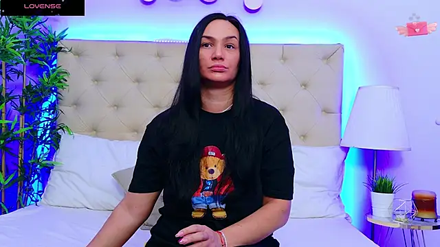 Snapshot of DaliyaArabian chatting on March 15, 4:46 am DaliyaArabian online show from March 15, 4:46 am