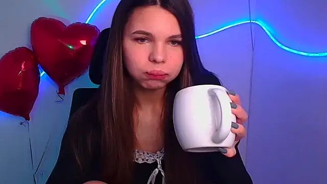 Hanna Way online show from February 23, 7:11 am