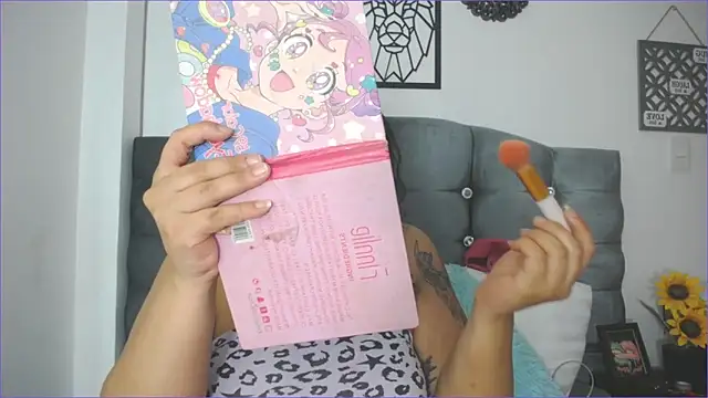 paytonbailey online show from February 17, 12:59 pm