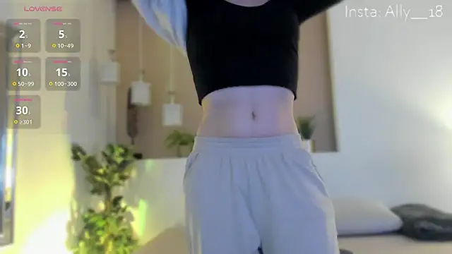 Snapshot of Ally_addams chatting on February 13, 6:30 am Ally addams online show from February 13, 6:30 am