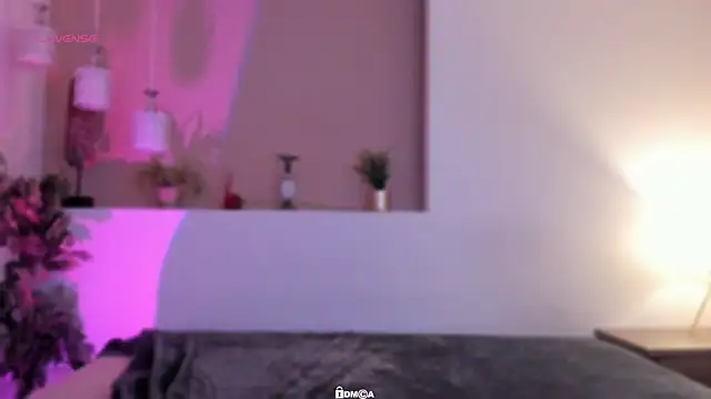 Snapshot of Ally_addams chatting on February 21, 3:45 am Ally addams online show from February 21, 3:45 am