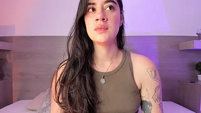 Snapshot of Ally_addams chatting on November 30, 1:04 pm Ally addams online show from November 30, 1:04 pm