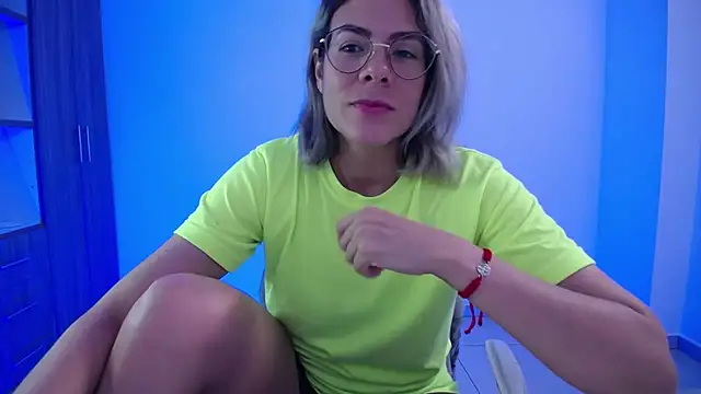 candydowson1 online show from October 28, 12:52 pm