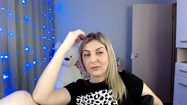 Amelia Harper online show from January 10, 3:06 pm