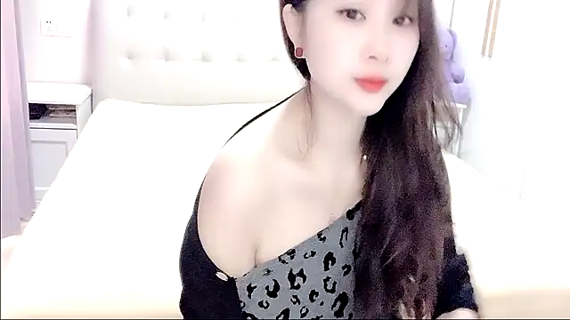 aisha123123 online show from January 9, 3:09 am