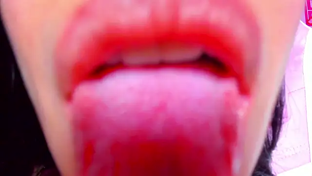 Snapshot of Miia_harper_ chatting on February 3, 5:56 pm Miia harper online show from February 3, 5:56 pm