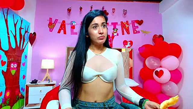 Snapshot of Miia_harper_ chatting on February 7, 2:15 pm Miia harper online show from February 7, 2:15 pm