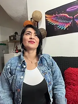 karenlennox1 online show from January 16, 11:20 pm