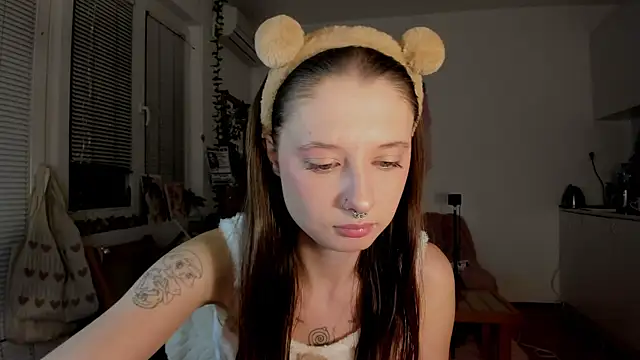 Snapshot of Jenny_darling_love chatting on December 30, 10:12 pm Jenny darling love online show from December 30, 10:12 pm