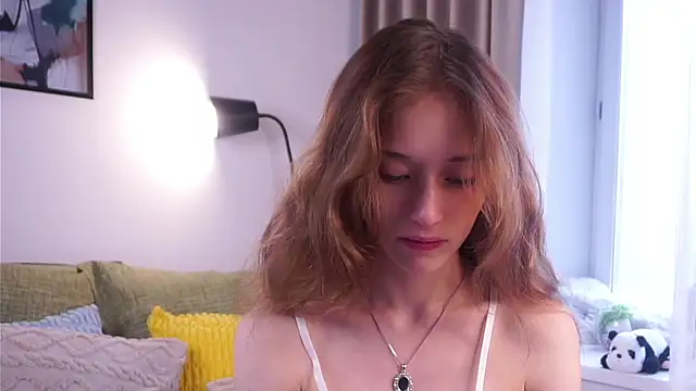 EdlinHargus online show from October 31, 5:30 am