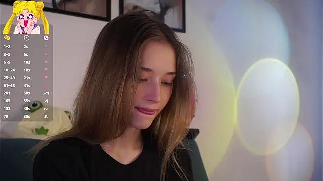 Snapshot of EdlinHargus chatting on March 3, 5:02 am EdlinHargus online show from March 3, 5:02 am