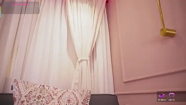 Sophia wilsonn  online show from October 28, 11:03 am