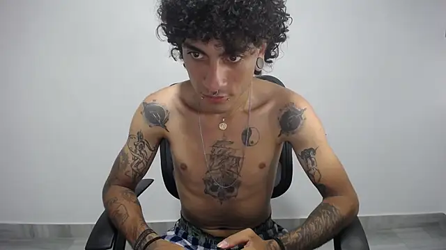 present the magic online show from February 12, 5:15 am