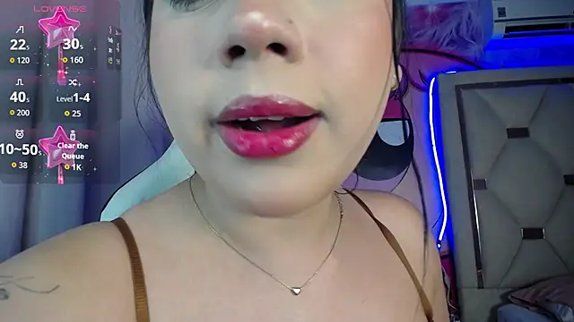 Snapshot of Ashley_piinkk_ chatting on July 28, 11:26 pm Ashley piinkk online show from July 28, 11:26 pm