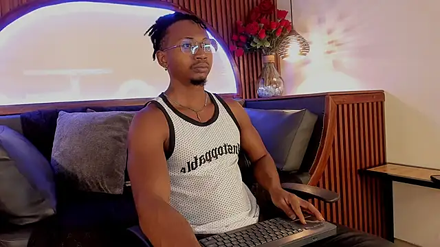 Snapshot of JamalMyst chatting on February 7, 4:16 am JamalMyst online show from February 7, 4:16 am