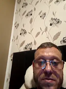 Cukrasz911 online show from February 26, 8:52 pm