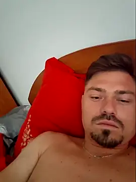 Snapshot of ionut_prince chatting on June 28, 3:01 am ionut prince online show from June 28, 3:01 am