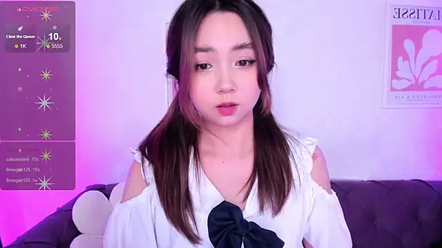 Snapshot of Fluffy_Rose chatting on March 21, 11:22 am Fluffy Rose online show from March 21, 11:22 am