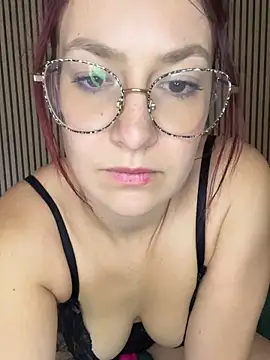 ladoucedu34 online show from October 25, 2:35 pm