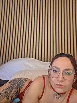 ladoucedu34 online show from April 4, 3:09 pm