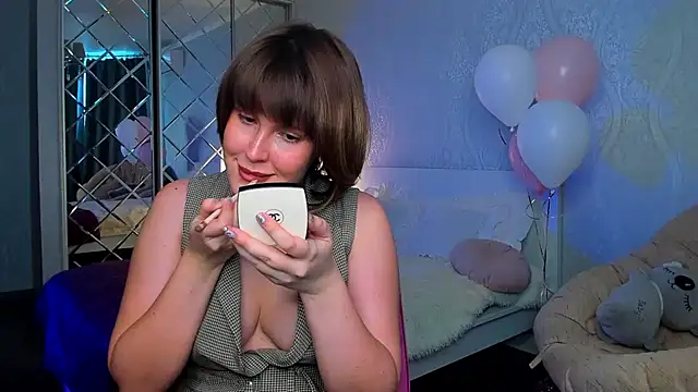 Snapshot of mirrorofsoul chatting on January 30, 8:22 am mirrorofsoul online show from January 30, 8:22 am