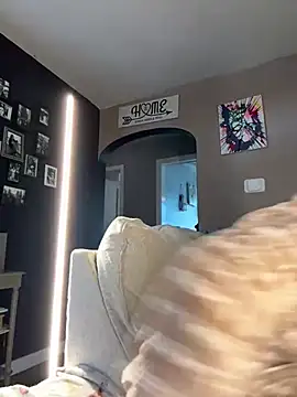 Vanilla-Cakebaum online show from January 4, 5:16 pm