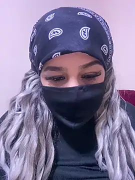 mari layali online show from December 14, 11:12 pm