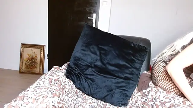 JuicyJanexo online show from December 9, 8:44 am