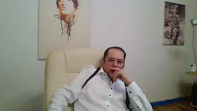 Snapshot of Minm666 chatting on February 2, 11:00 pm Minm666 online show from February 2, 11:00 pm