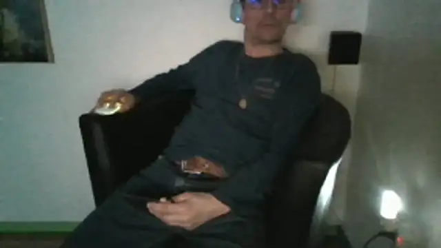 Snapshot of Minm666 chatting on March 15, 8:59 pm Minm666 online show from March 15, 8:59 pm
