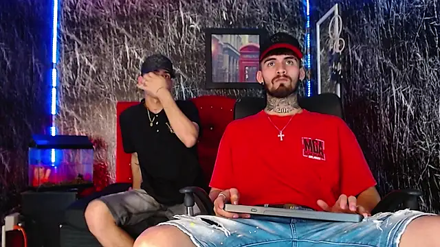 Brutal Sex Fucking online show from December 18, 9:18 pm