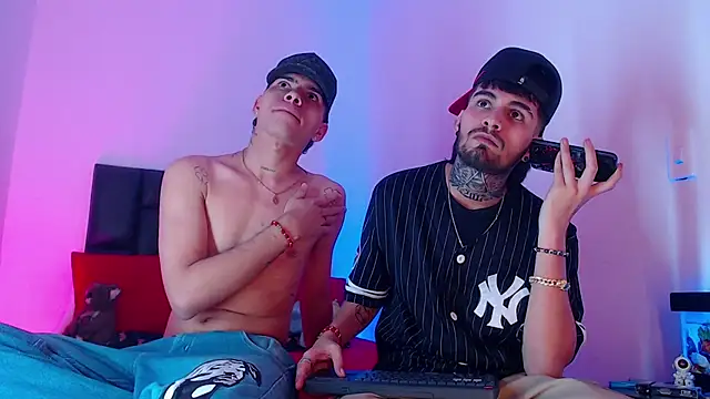 Brutal Sex Fucking online show from January 23, 11:36 pm