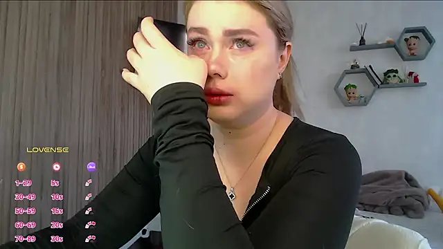 SuchCute online show from February 26, 4:22 am